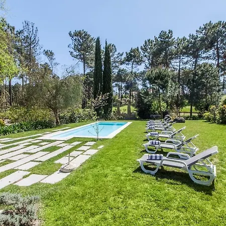 Do Cisne Villa Charneca (Setubal)