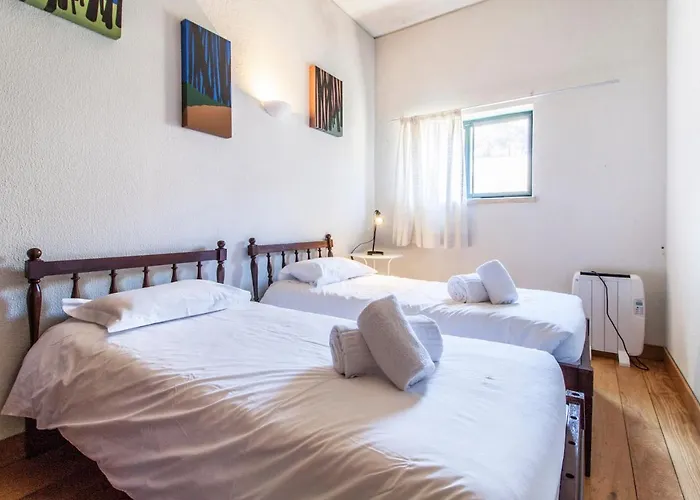 Do Cisne * Charneca (Setubal)